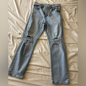 Levi Distressed Light Blue Jeans